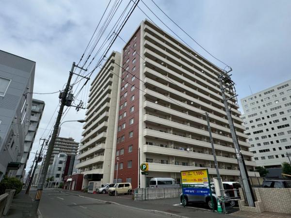 中古マンション 札幌市中央区南二条東６丁目 札幌市東西線バスセンター前駅 2,280万円