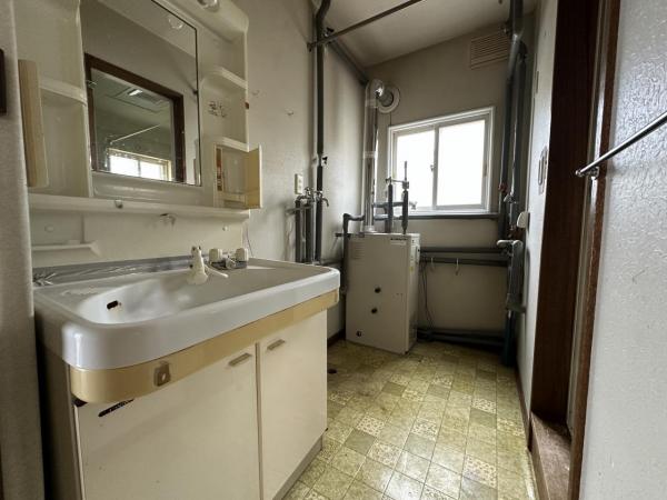 中古戸建 小樽市オタモイ１丁目 JR函館本線小樽駅 300万円