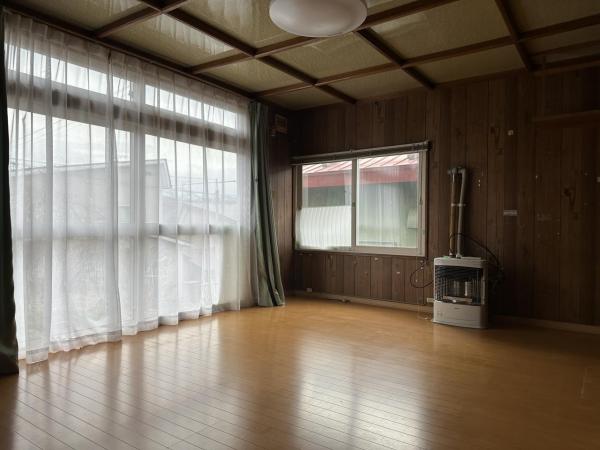 中古戸建 小樽市オタモイ１丁目 JR函館本線小樽駅 300万円