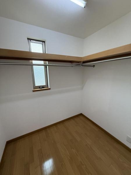 練馬区向山3丁目中古一戸建 ウォークインクローゼット