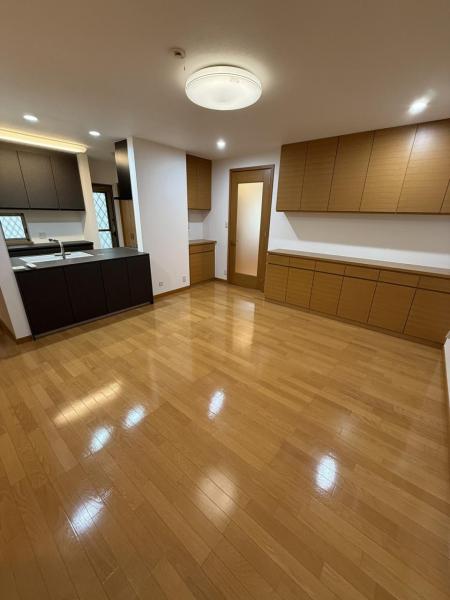 練馬区向山3丁目中古一戸建 リビングダイニング