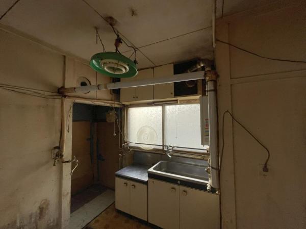 愛国東3丁目　中古住宅 キッチン 