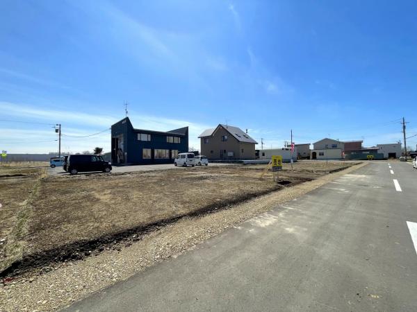 土地 標津郡中標津町東十六条南９丁目1-6・7-9（住居表示未確定）  600万円