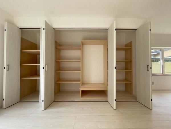 鳥取北10丁目　中古住宅 収納 