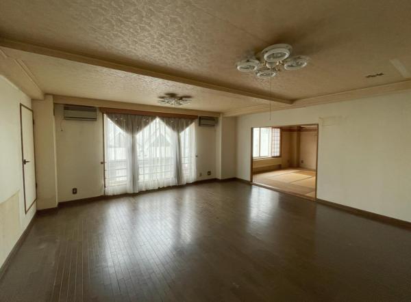 【商談中】旭町47番　売家 リビング 