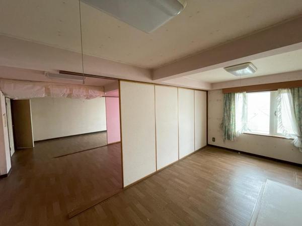 【商談中】旭町47番　売家 洋室