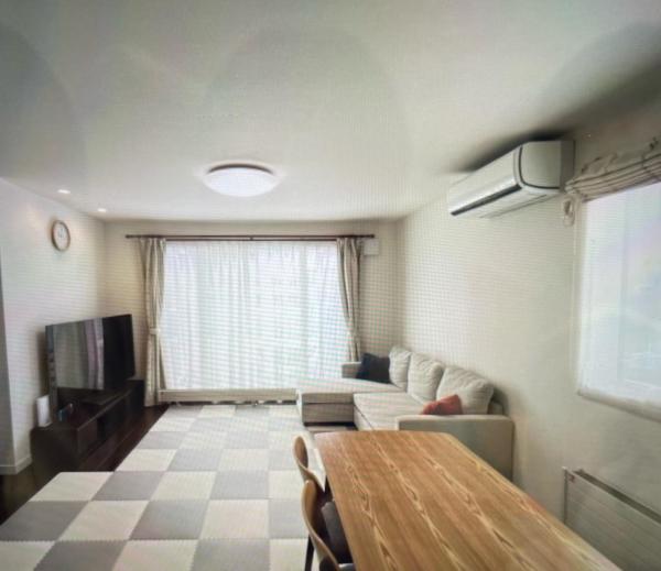 北見団地6丁目　売家 リビング 