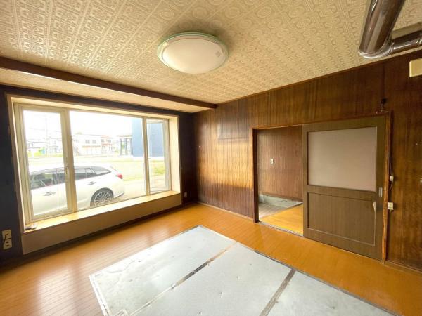 寿1丁目　売家 リビングダイニング