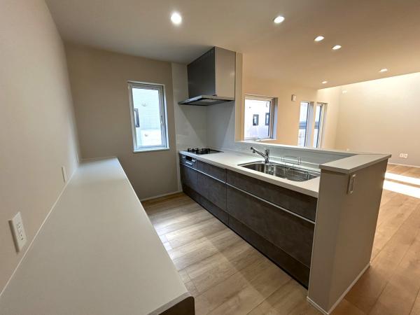 新築戸建 釧路市文苑１丁目 JR釧網本線釧路駅 3,200万円