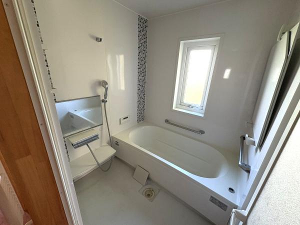 鳥取大通1丁目　売家　 浴室 