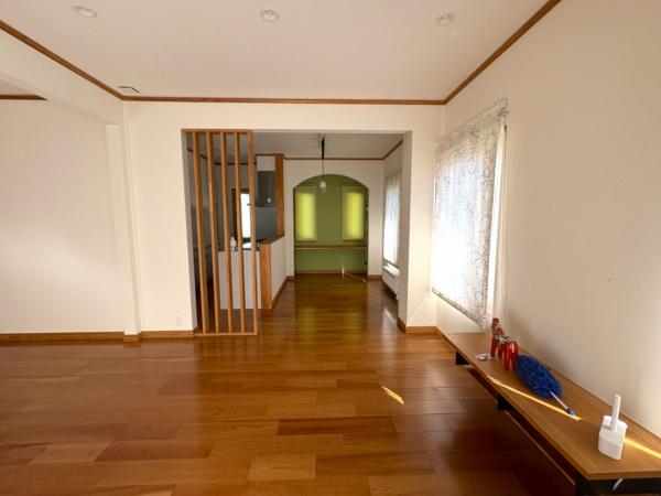 鳥取大通1丁目　売家　 リビングダイニング