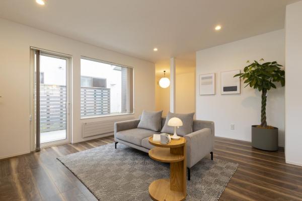 暮らしにちょうどいい「大人のための平屋。」鶴野東FITモデル リビング 