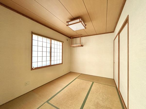 『釧路の空と阿寒の山。ここにしかない眺望。』柏東3丁目売家 和室