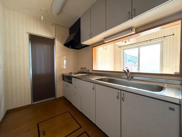 『釧路の空と阿寒の山。ここにしかない眺望。』柏東3丁目売家 キッチン 