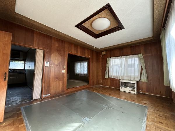 『好き。をとことん楽しむ家。』愛国東3丁目売家 リビング 