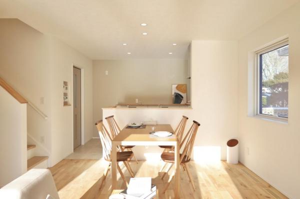 『全館空調で快適な住まい』新川モデル ダイニング