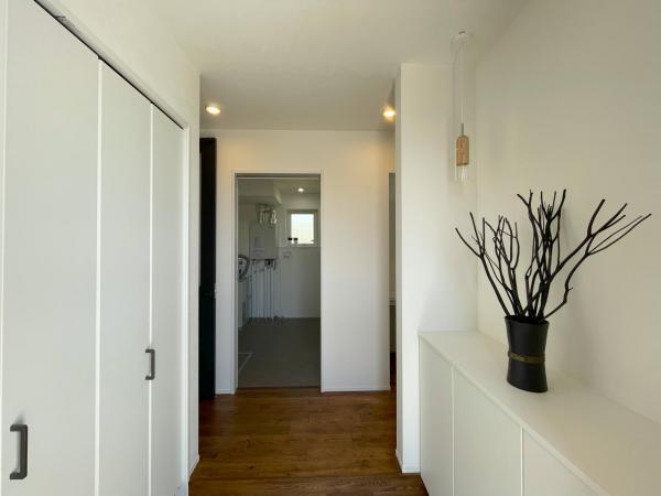 『こだわりのある暮らしを叶える家。』中標津東16条モデル 玄関 