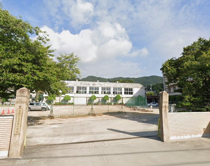倉敷市立児島小学校