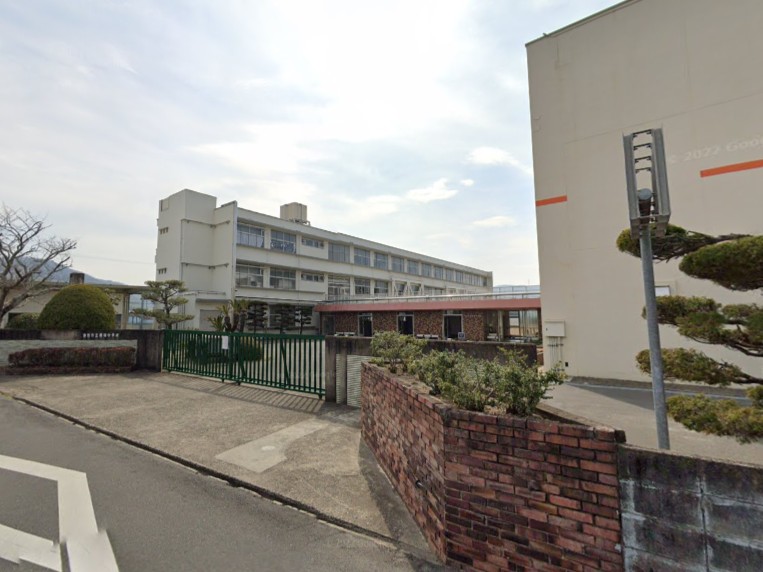 倉敷市立真備中学校