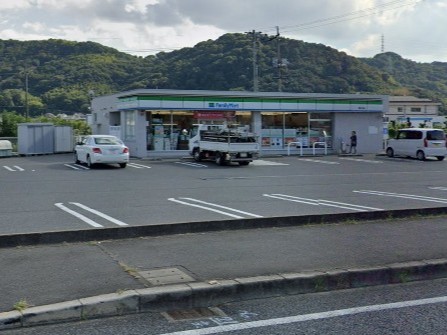 ファミリーマート 倉敷片島店