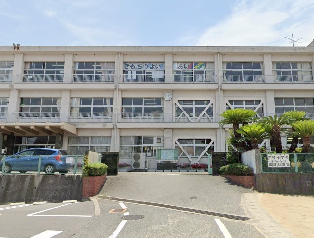倉敷市立赤崎小学校