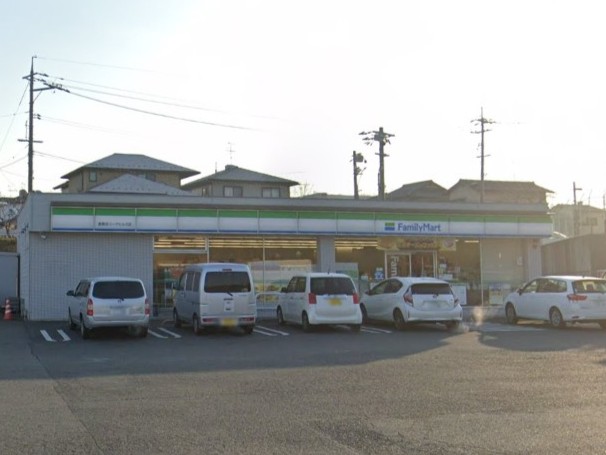 ファミリーマート 倉敷庄パークヒルズ店