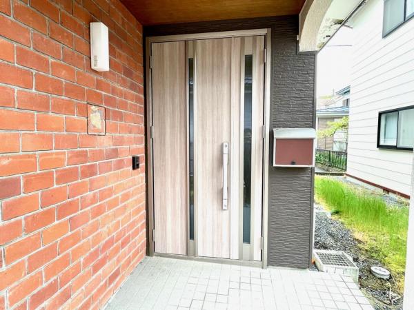 八戸市類家４丁目 玄関 