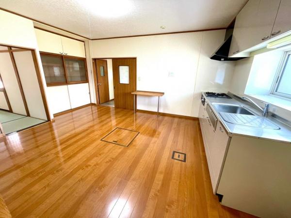 中古戸建 八戸市大字新井田字松山45-2 JR八戸線陸奥湊駅 2,000万円