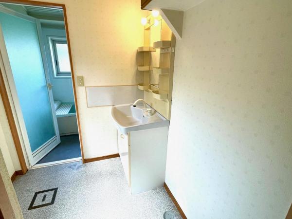 中古戸建 八戸市大字新井田字松山45-2 JR八戸線陸奥湊駅 2,000万円