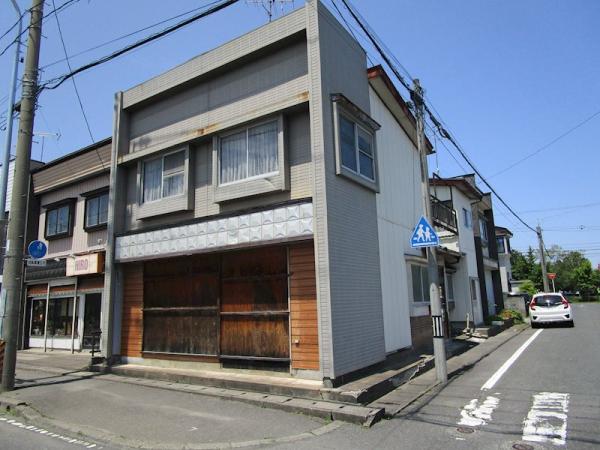 土地 八戸市小中野２丁目8-13 JR八戸線小中野駅 598万円