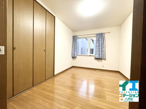 八戸市日計4丁目 洋室