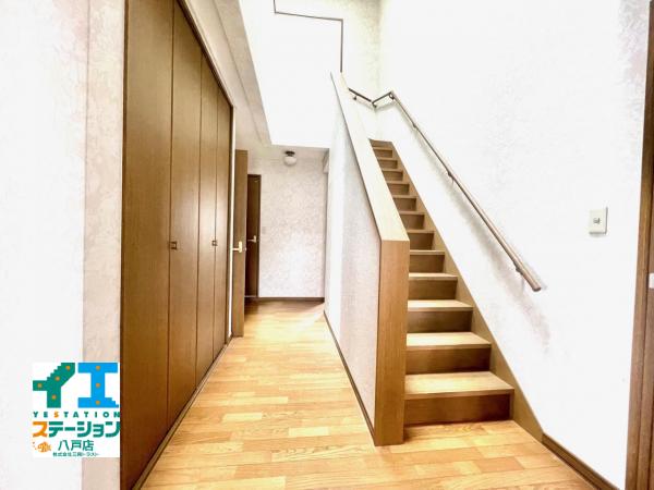 八戸市日計4丁目 玄関 