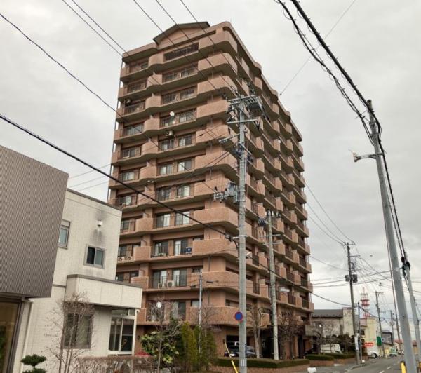 中古マンション 八戸市内丸３丁目5-39 JR八戸線本八戸駅 990万円