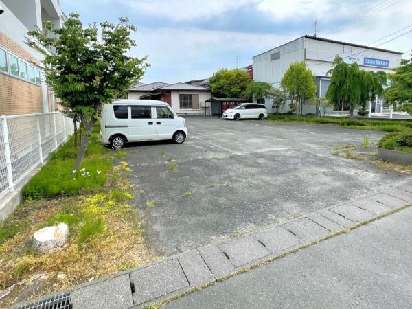 土地 八戸市城下４丁目10-17 JR八戸線本八戸駅 5,673万円