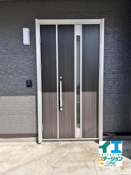  八戸市大字湊町字縄張 玄関 