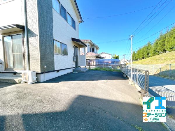 八戸市南白山台２丁目 