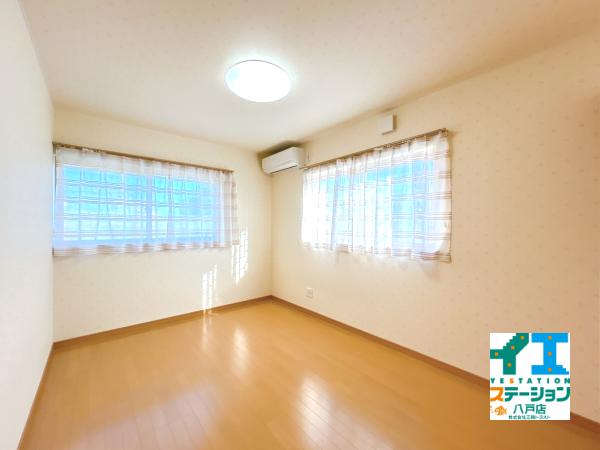 八戸市南白山台２丁目 