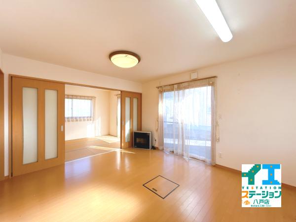 八戸市南白山台２丁目 