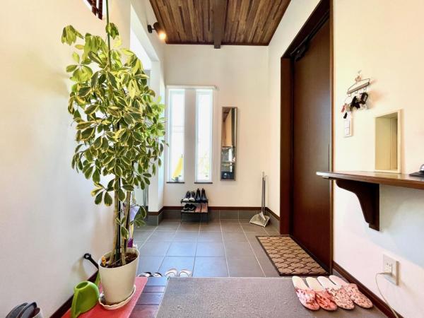 八戸市田向１丁目 玄関 