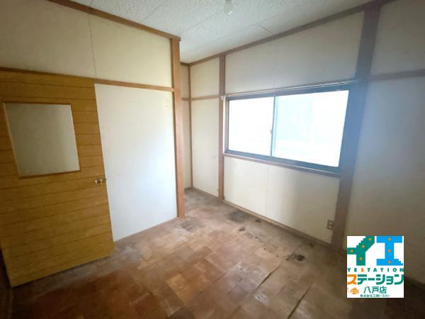 八戸市諏訪1丁目 