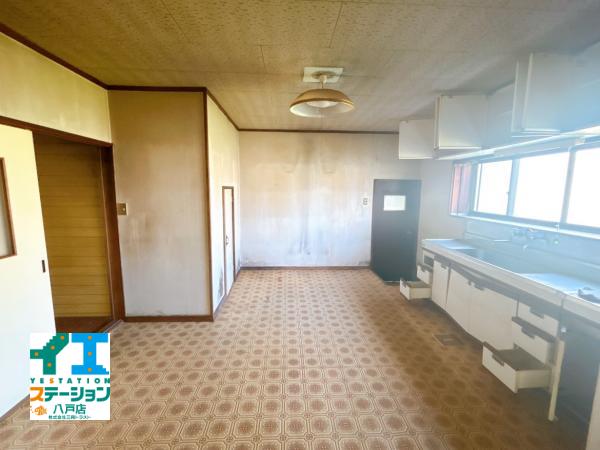 八戸市諏訪1丁目 