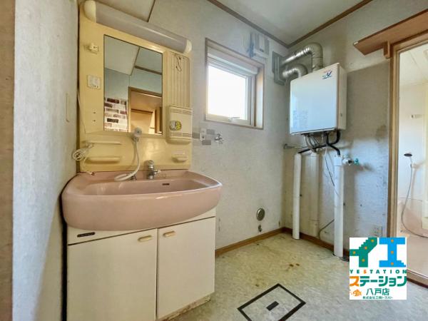 八戸市沼館２丁目 洗面台・洗面所 