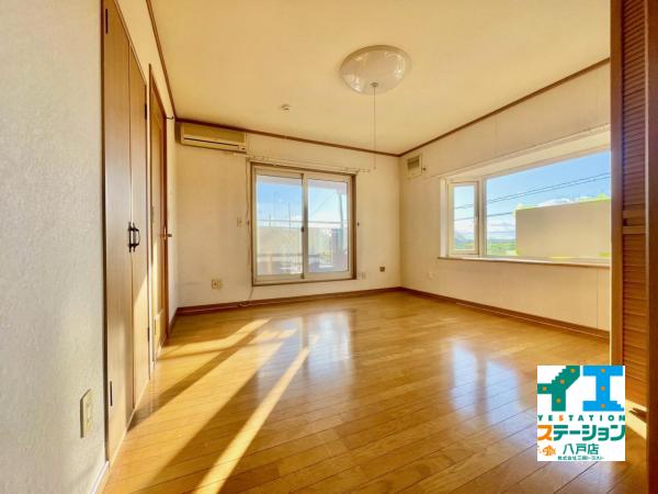 八戸市沼館２丁目 洋室