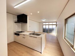 中古戸建 八戸市大字鮫町字ハン木沢2-13 JR八戸線鮫駅 1,449万円