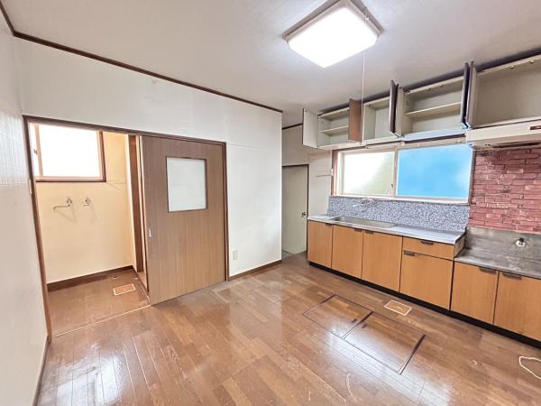 中古戸建 八戸市大字白銀町字雷54-35 JR八戸線鮫駅 1,549万円