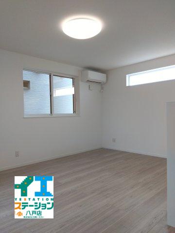 新築戸建 八戸市沼館２丁目33-6 JR八戸線本八戸駅 2,350万円
