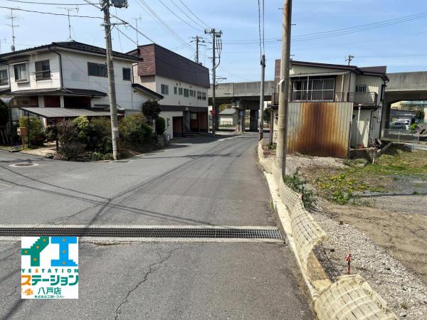 土地 八戸市柏崎５丁目117-41、117-42、117-43、117-20、117-22、117-33（住居表示未確定） JR八戸線小中野駅 2,233万円