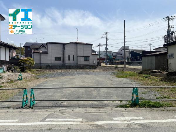 土地 八戸市柏崎５丁目117-41、117-42、117-43、117-20、117-22、117-33（住居表示未確定） JR八戸線小中野駅 2,233万円