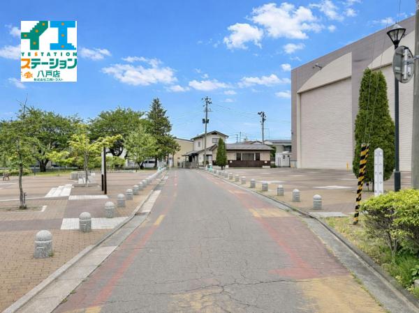 土地 八戸市大字山伏小路7（住居表示未確定） JR八戸線本八戸駅 720万円