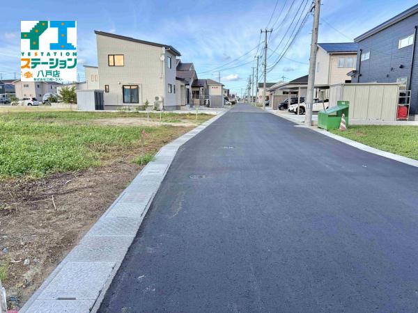 土地 八戸市大字尻内町字根市内矢沢1-8、2-3（住居表示未確定） JR東北新幹線八戸駅 1,365万円